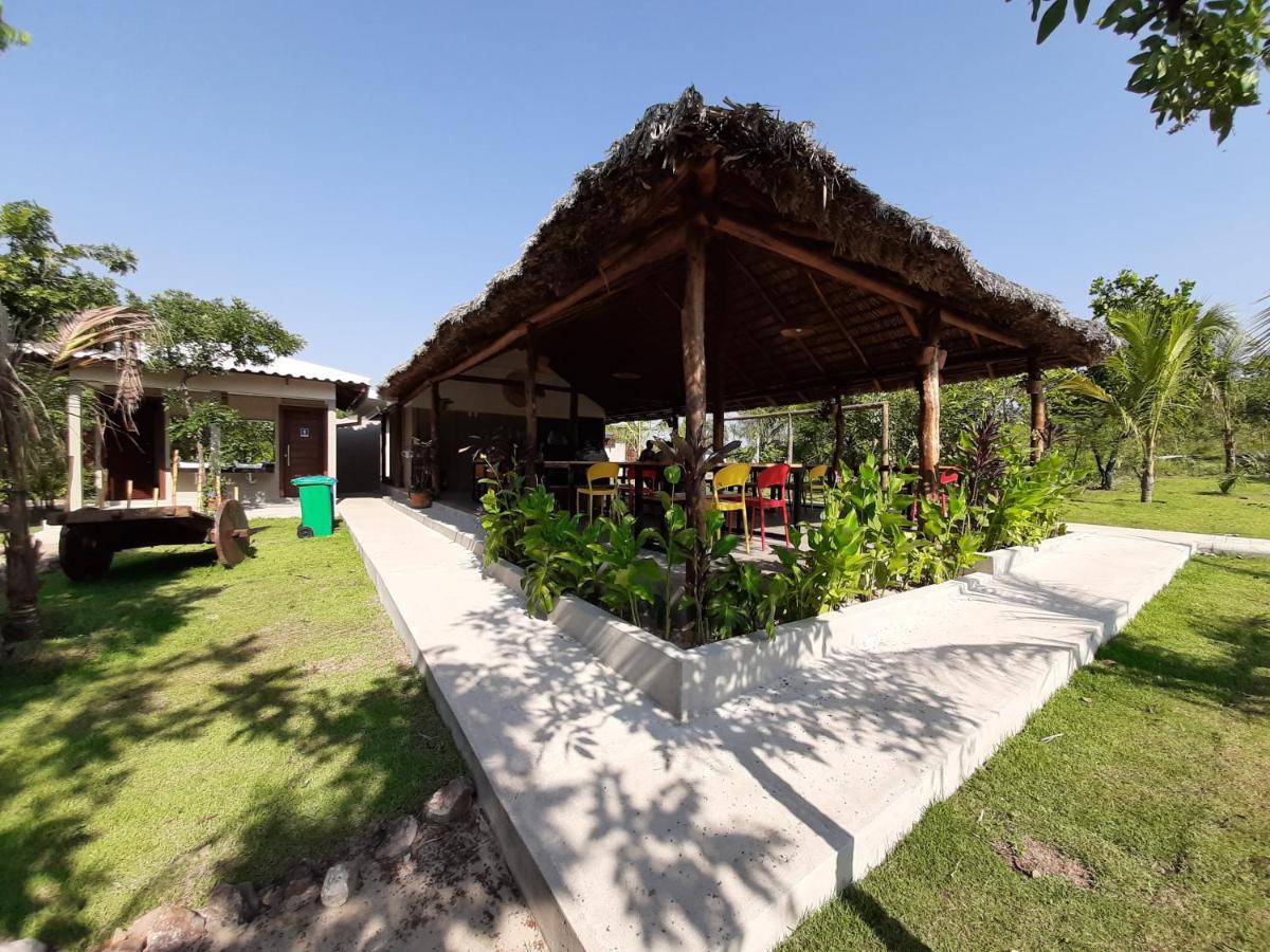 Pousada De Charme Formiga Ecolodge Mateiros Extérieur photo